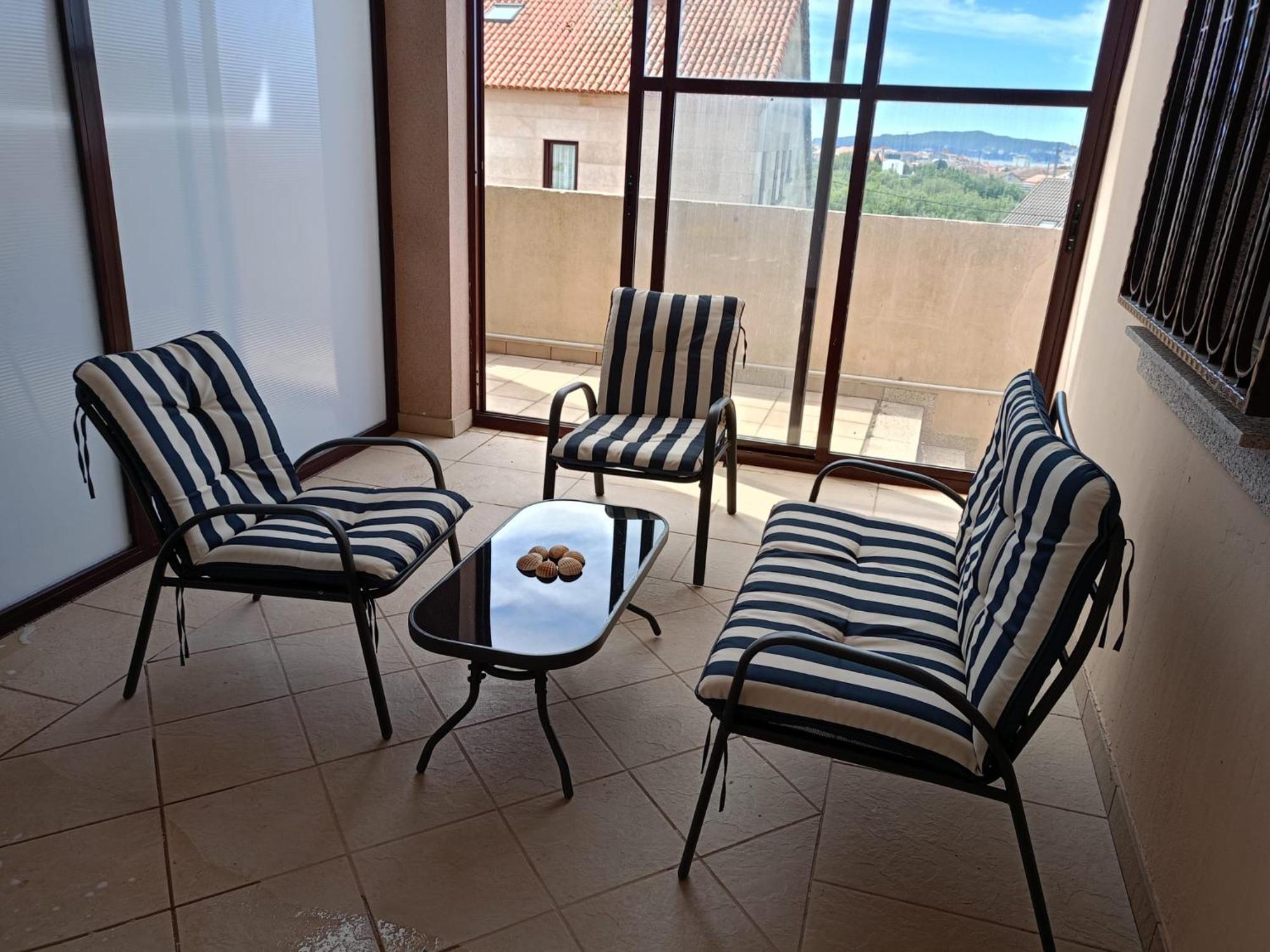 Apartamento Teresa Cambados Luaran gambar
